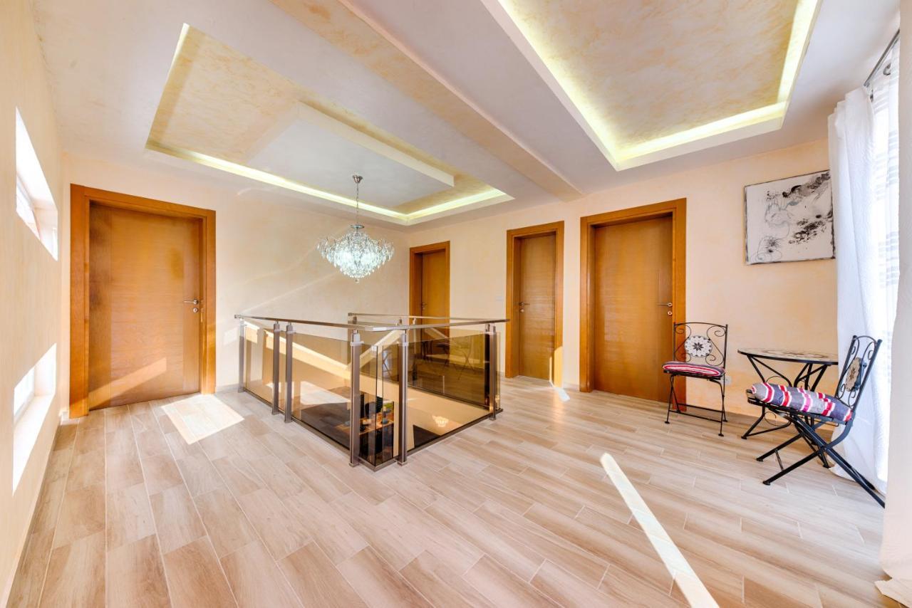 Villa Panorama Hill โดบราวอดา ภายนอก รูปภาพ